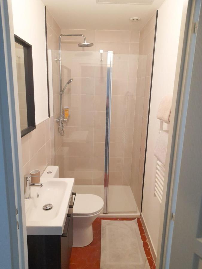 Bright And Modern 3-Bedroom Apartment, 90M2 With Air Condition, In Безие Екстериор снимка