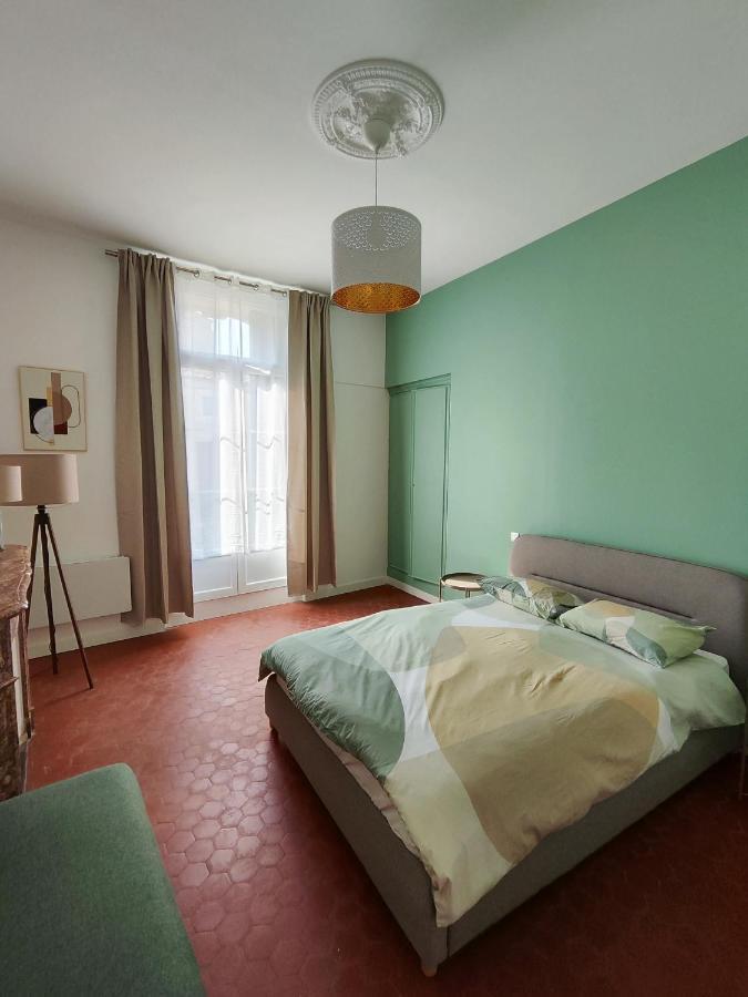 Bright And Modern 3-Bedroom Apartment, 90M2 With Air Condition, In Безие Екстериор снимка