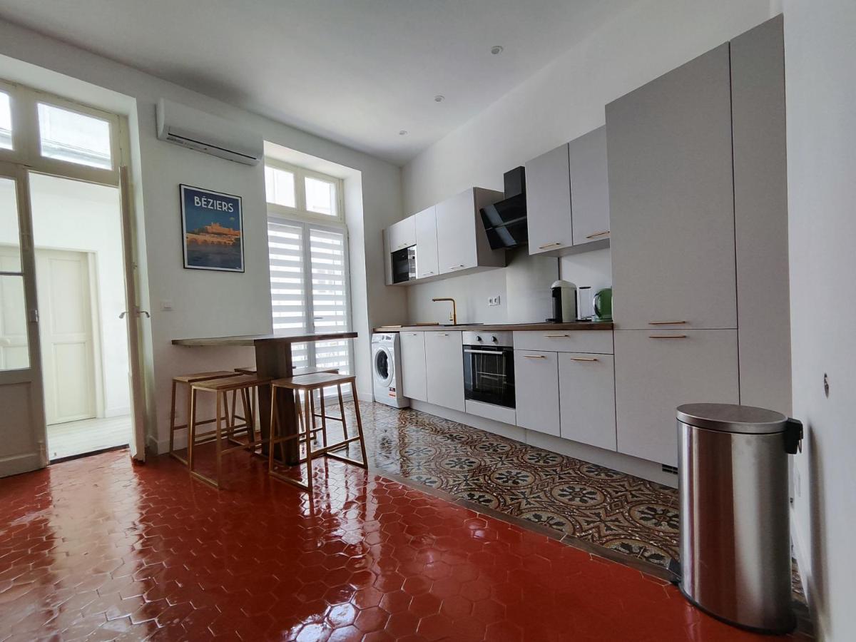 Bright And Modern 3-Bedroom Apartment, 90M2 With Air Condition, In Безие Екстериор снимка